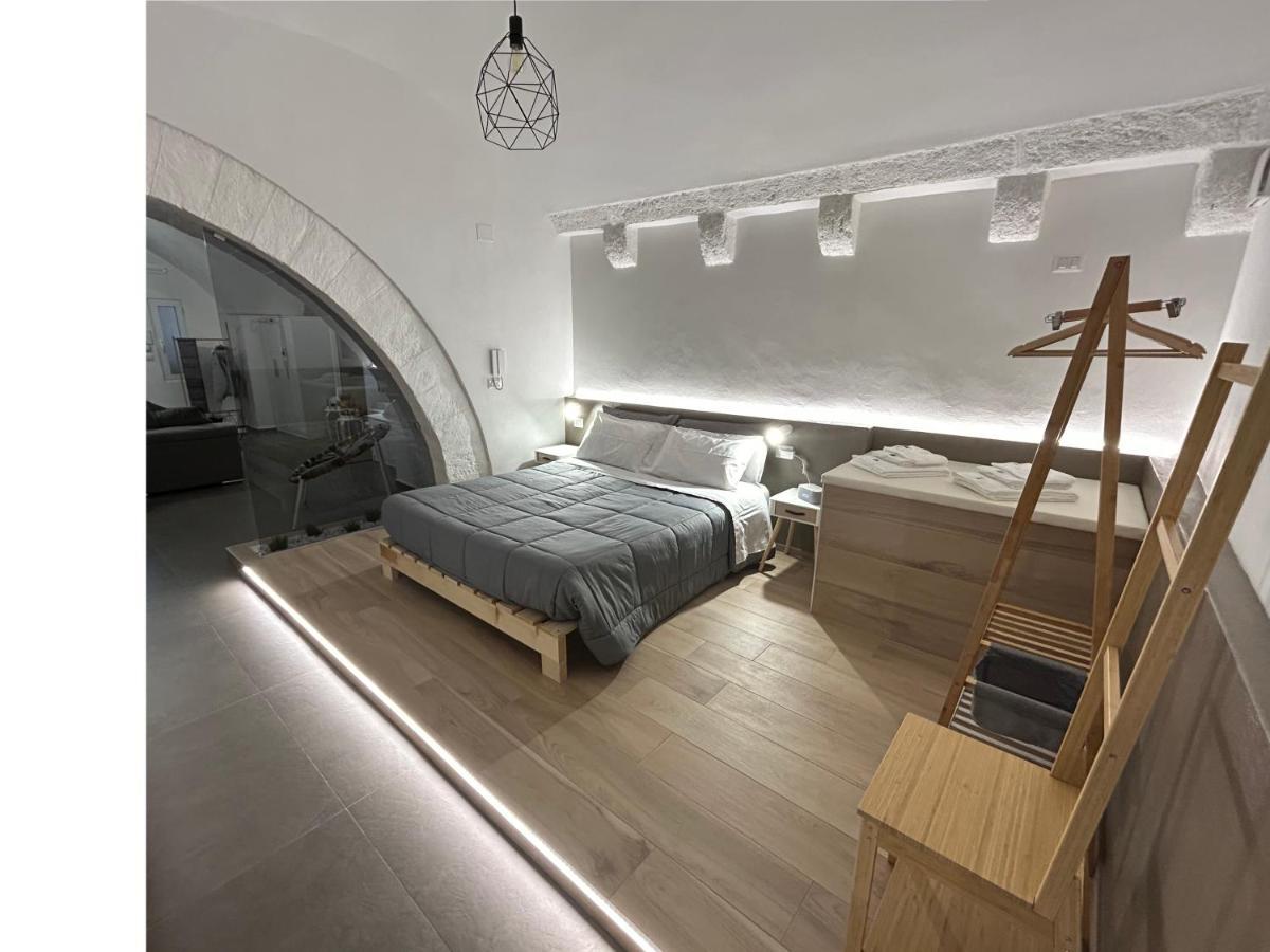 Archome Luxury Apartment Brindisi Bagian luar foto