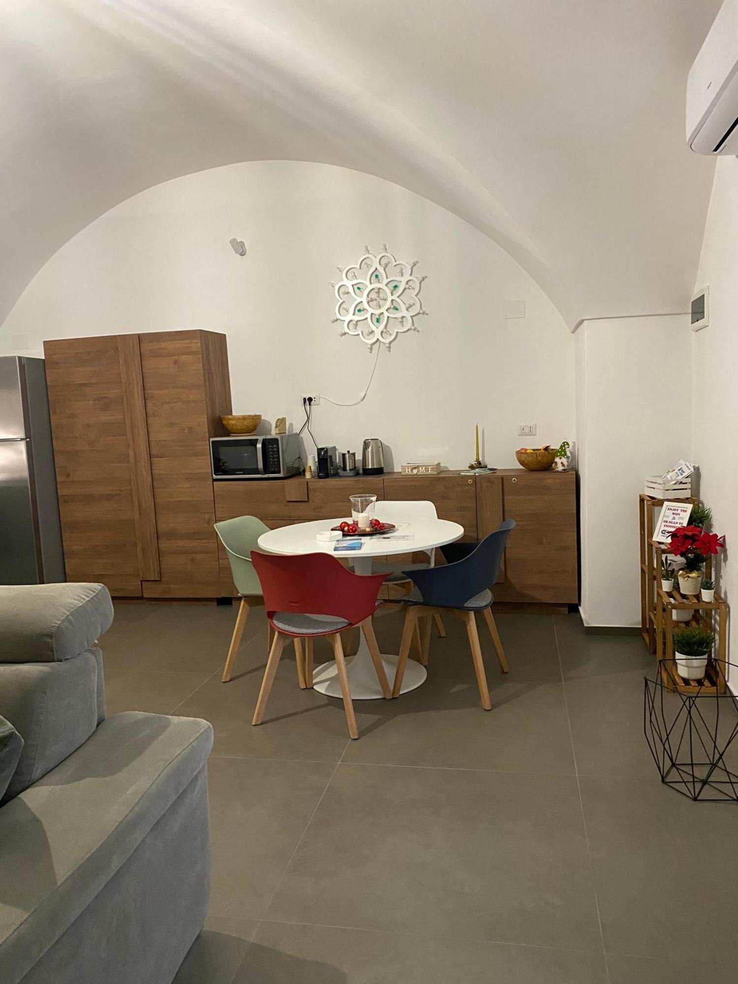 Archome Luxury Apartment Brindisi Bagian luar foto