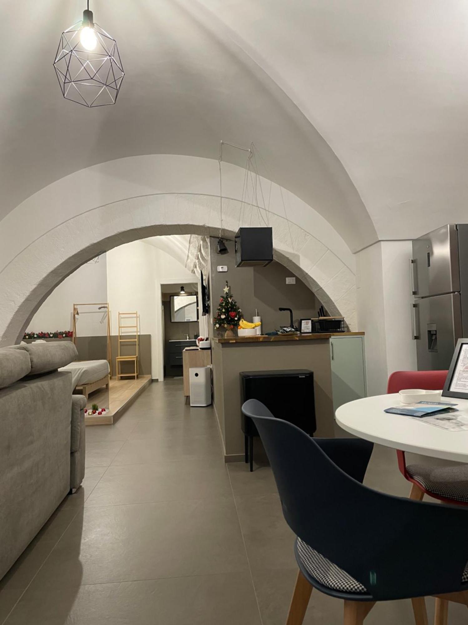 Archome Luxury Apartment Brindisi Bagian luar foto